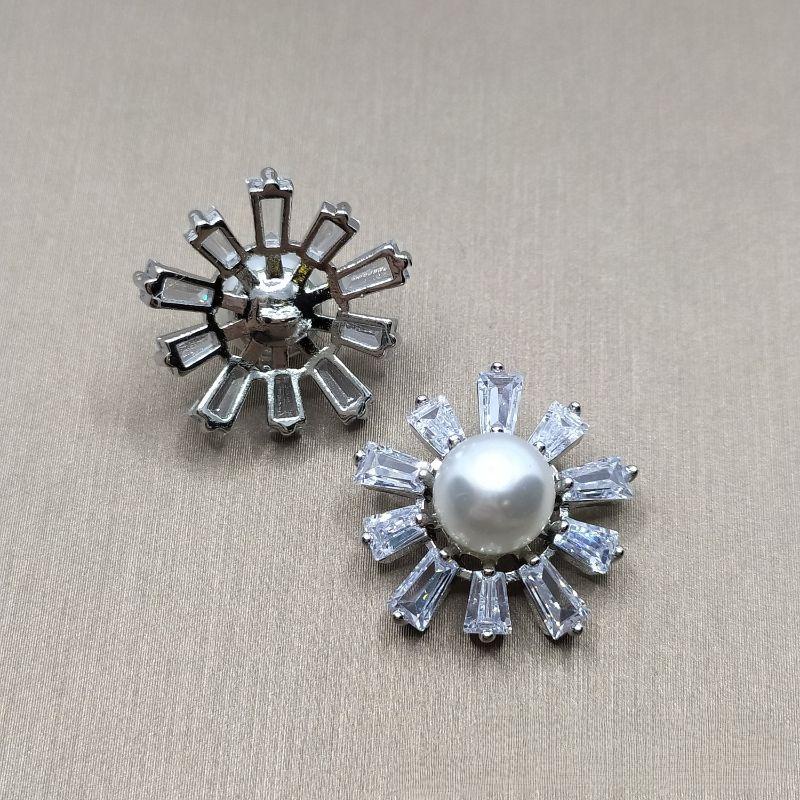 

5pc Luxury Crystal buttons Rhinestone Cubic zirconia button for Clothes Decorative CZ sewing buttons for cashmere Knit cardigan 19mm срібний