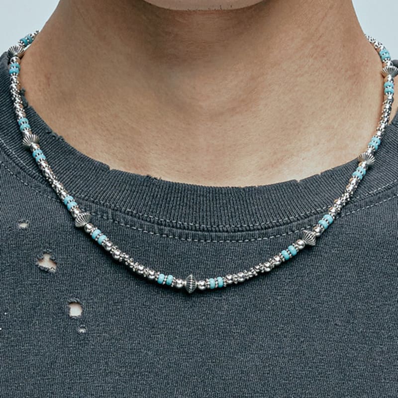 KND navajo turquoise beads necklace