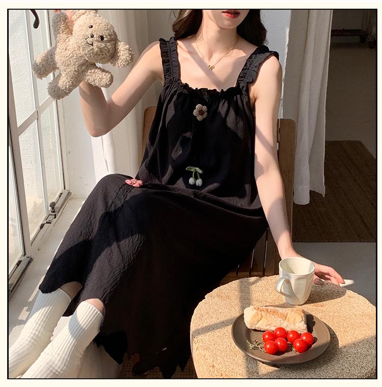 2026 Summer Princess Style Woven Cloud Cotton Camisole Nightgown with Chest Pads - Long Skirt, Square Neck.