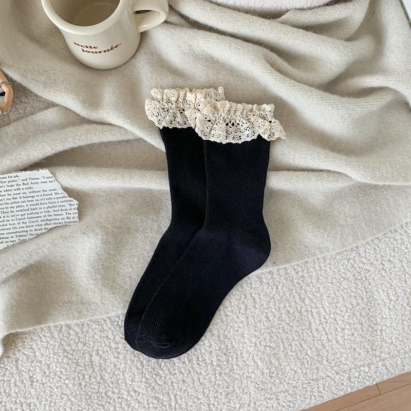Autumn Socks Japanese Students Lace Double Needle Tube Socks Female Sweet Lolita Jk Wind Pile Socks