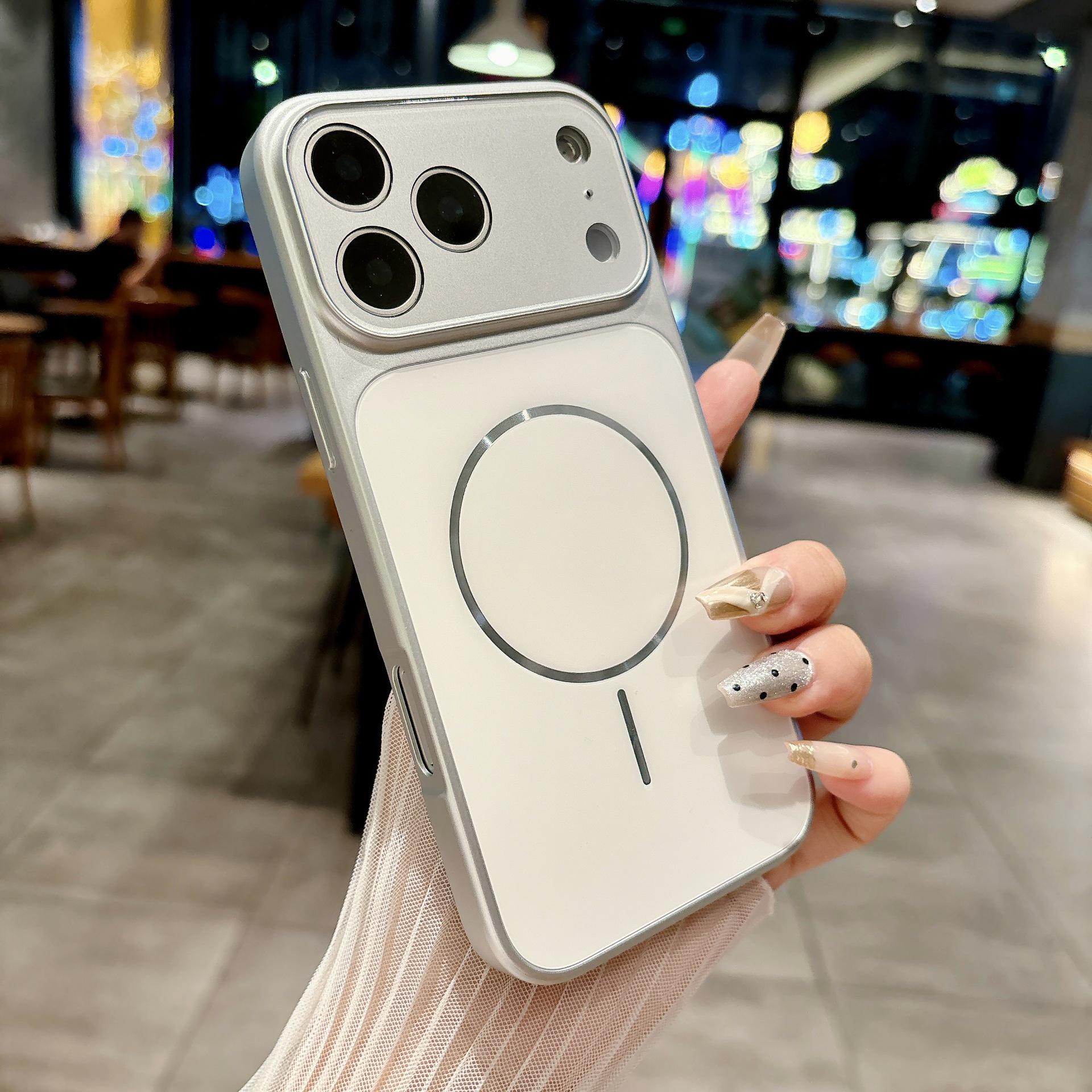 

Magnetic Full Coverage Case for iPhone 17 ProMax: Instantly Realistic Feel iPhone 13 Pro серебряный серый