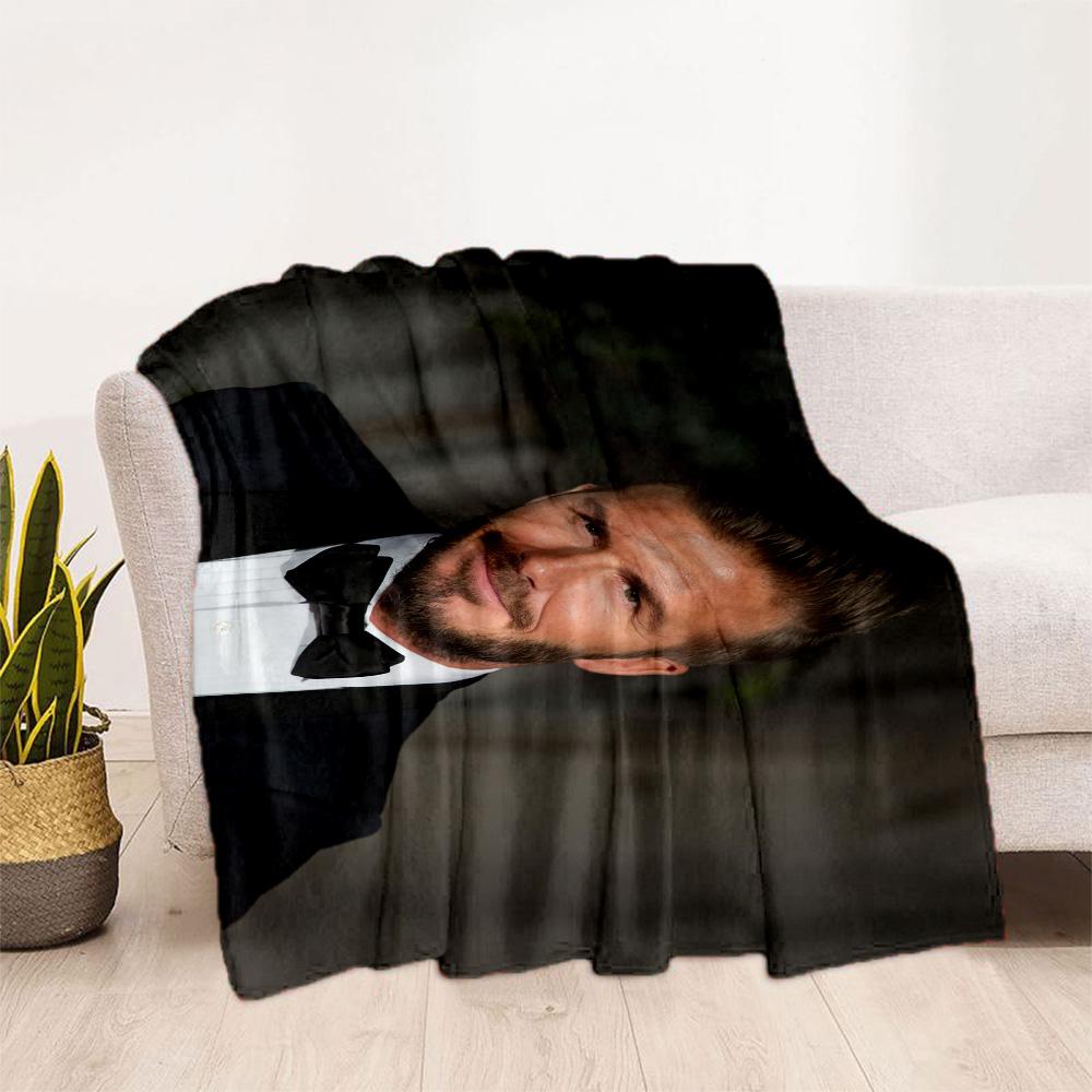 Bold Fashion Statement Blanket Warmthful Decor Great for Seaside Chair Bed All-Season Use Playful Design Birthday Christmas Gift Blanket