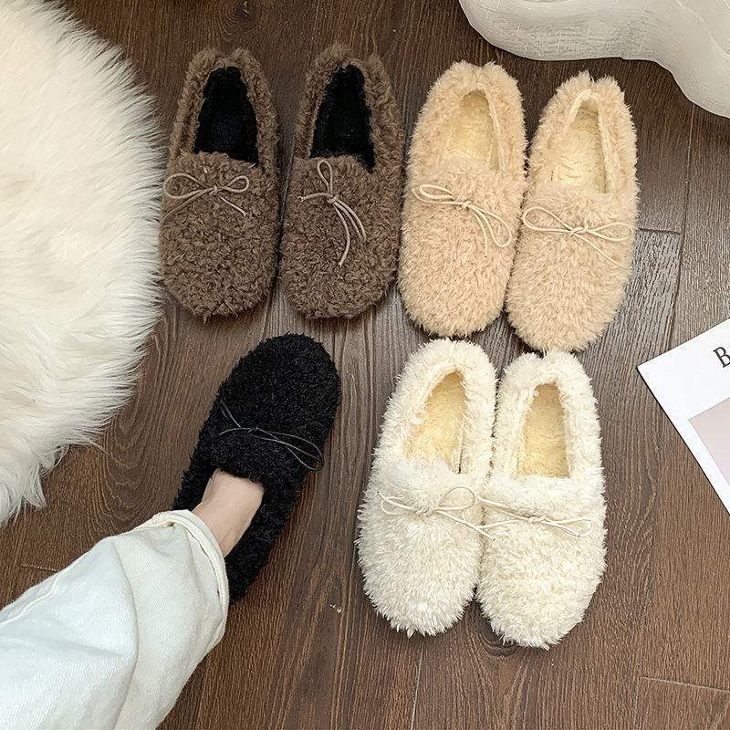 Mao Mao Shoes Women's Winter Wear Korean Version 2025 New Flat Bottom Internet Celebrity Curly Wool Lamb Wool Soft Sole Doudou Cotton Shoes