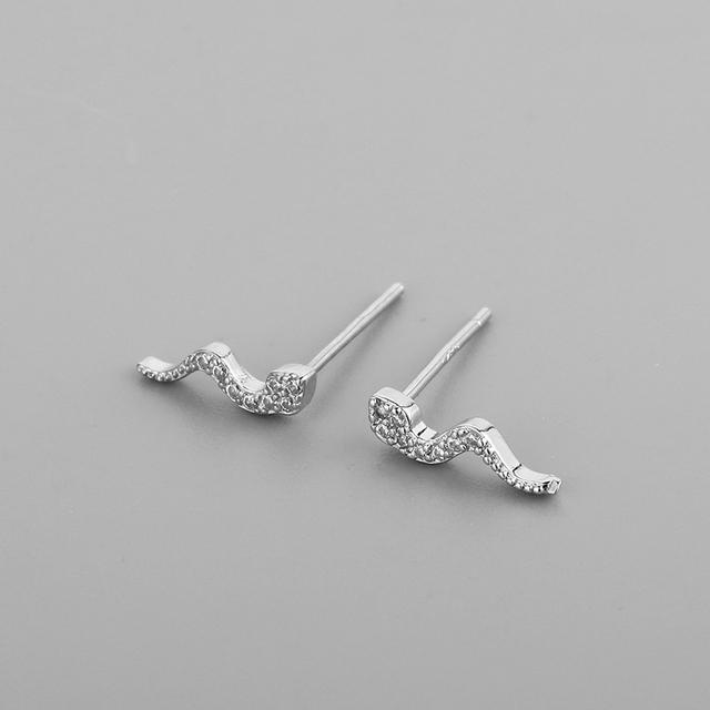 

ANENJERY серьги-гвоздики со змеей для женщин и мужчин, минималистичные маленькие крошечные животные, милые украшения