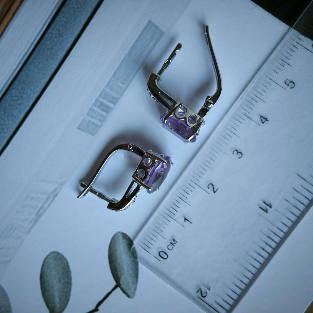 Серебряные серьги с натуральным аметистом (2189282)