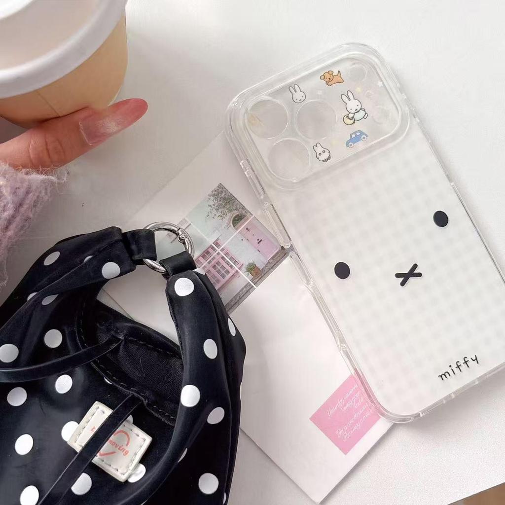 Double-layer IMD Cartoon Rabbit Phone Case for iPhone 17 Pro Max and iPhone 16