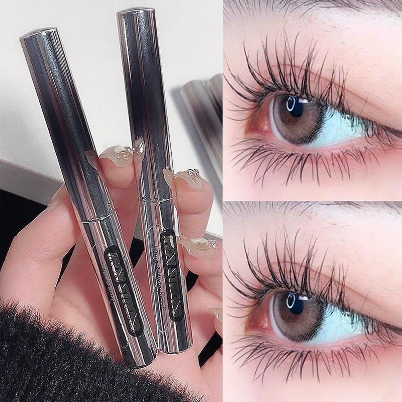 

Cappuvini Waterproof Curling Mascara with Ultra-Fine Brush in Small Steel Tube – Non-Smudge & Lengthening.