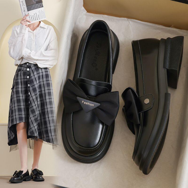 Leather Small Leather Shoes Women's New Spring and Autumn Black Loafer Large Size Flat-bottomed Doudou Soft-soled Single Shoes