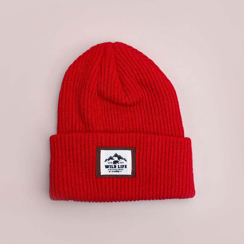 Simple Mountain Peak Appliqué Letter Knit Hat For Men And Women, Warm Casual Versatile Pullover Hat 54-60cm красный