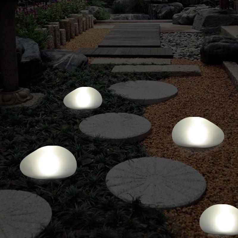 Outdoor Solar Pebble Garden Lights for Lawn and Courtyard