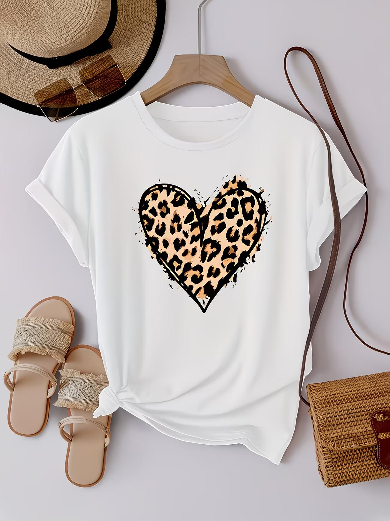 

Casual ShortSleeve Crew Neck TShirt for Women Featuring a Leopard Print Heart Design Suitable for Any Season 4XL