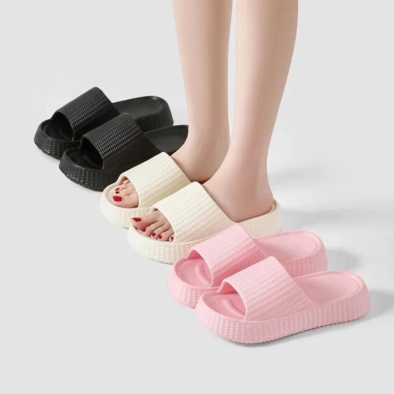 Fashion Comfortable Soft Platform Slippers Women Summer Lightweight Non-Slip Cloud Slides Woman Thick Sole Non-Slip House Slippers