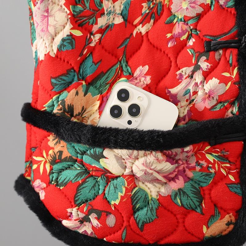 Typ knoflíkový sametová vesta bunda střední dámské podzimní a zimní oblečení retro vesta zateplená teplá vesta