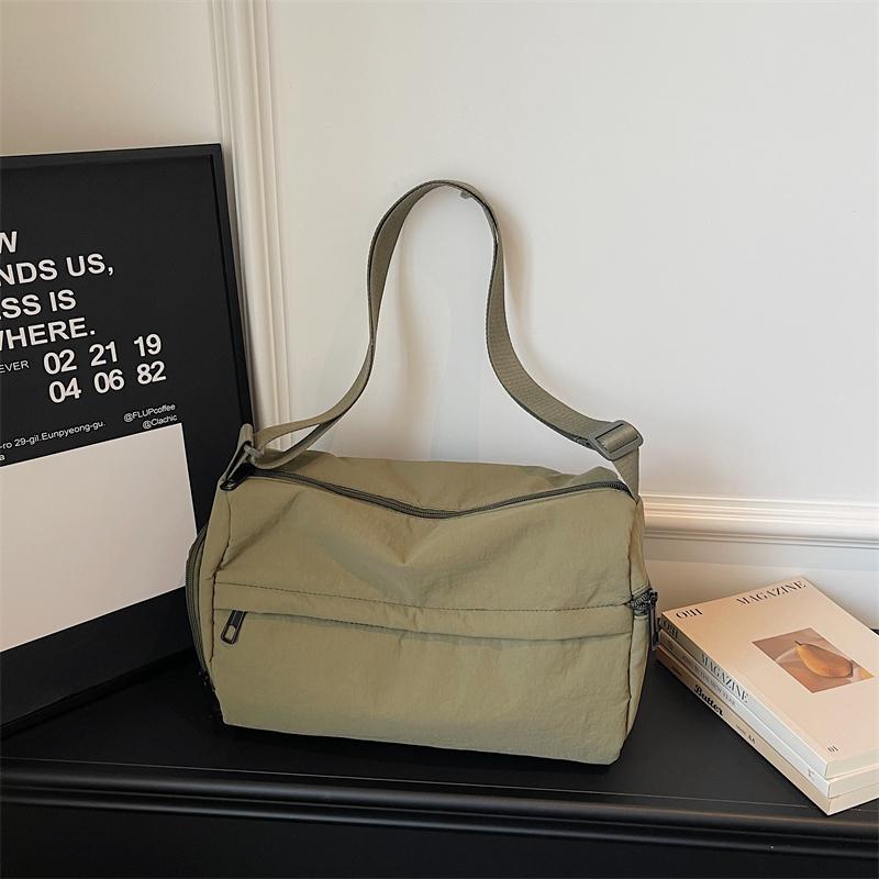 Women's Bag Solid Color Shoulder Bag Lightweight Tote Bag