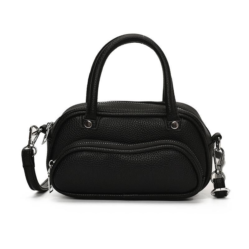 Korean version of trendy simple lychee pattern cream portable pillow bag women's leisure commuting versatile high-end messenger bag