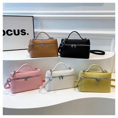2026 New Women's Bag Fashionable, Fresh, Minimalist Solid Color Textured Single Shoulder Crossbody Handbag Small Square Bag