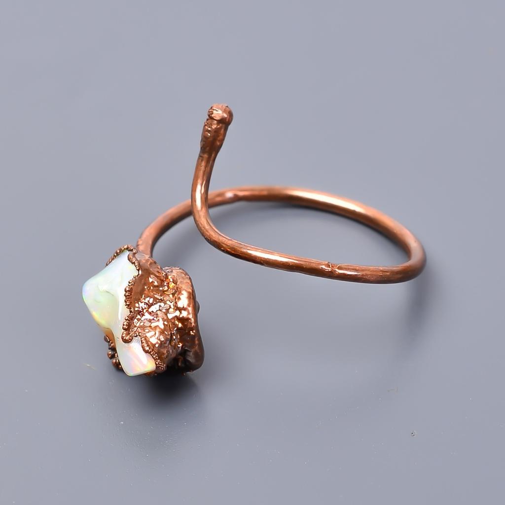 Äthiopischer Opalstein Kupfer Cocktail Geburtstagsgeschenk Elektrogeformter Ring Schmuck V-40