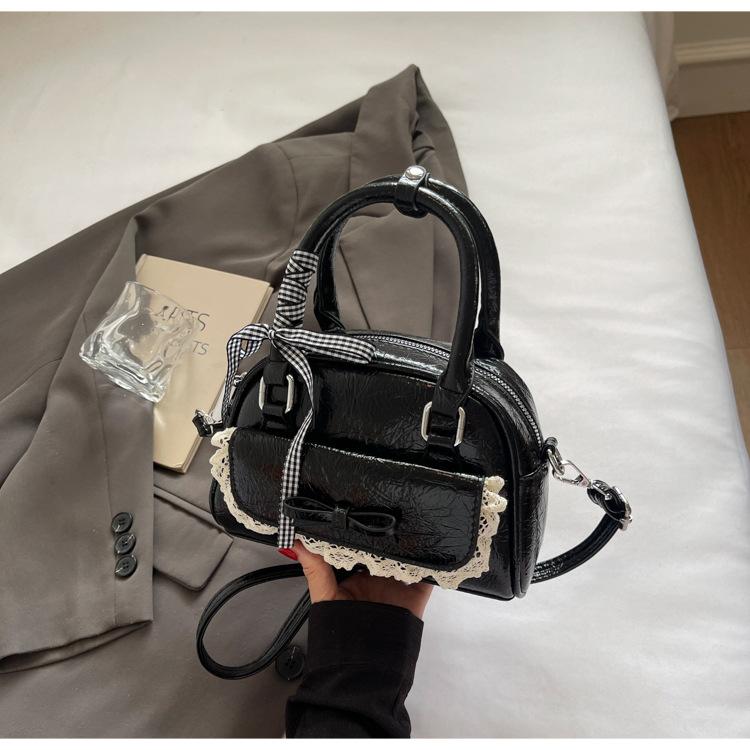 Portable Fashion Bow Pillow Bag 2025 Summer Versatile Shoulder Bag Premium Messenger Bag Bag