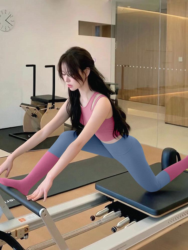 Women's 2026 High-End Pilates Yoga Suit: Stunning Fitness Vest Top for Summer