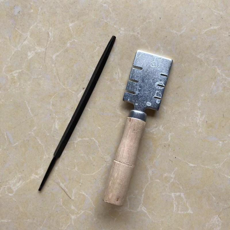 Старомодная ручная пила: Острая марганцевая сталь с мелкими и крупными зубьями