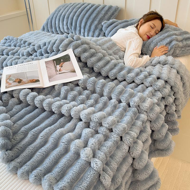 Plush Blanket Falei Plush Blanket Noon Sleeping Blanket Coral Velvet Cover Blanket Winter Thick Plush Blanket