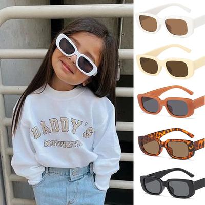 Gafas de sol rectangulares esmeriladas vintage bonitas para niños, gafas de sol para exteriores con protección UV400 para niñas y niños, gafas de sol clásicas para niños
