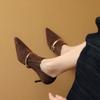 Mode Damen Schuhe im Angebot Neue High Heels Retro Kleid Pumps Damen Metalldekoration Spitzschuh Slipper Dünne Absätze Schuhe Damen