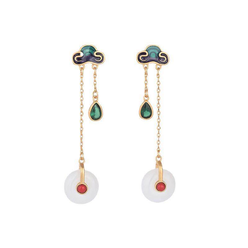 Elegante chinesische Ohrringe aus 925er Silber im leichten Luxus-Stil mit Imitation von Hetian-Jade und Wolken-Sicherheitsverschluss-Design
