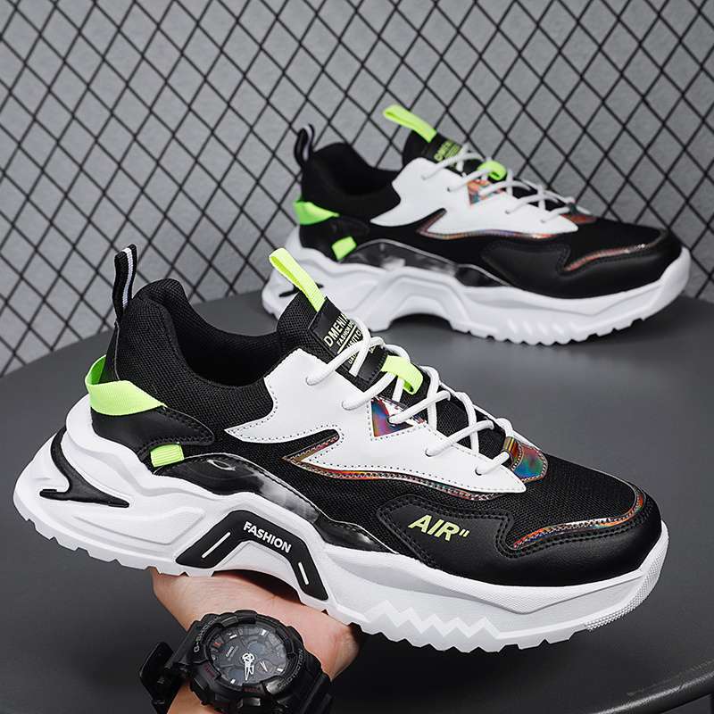 Men's shoes summer breathable 2025 new versatile mesh sports casual running heightening black dad ins trendy shoes
