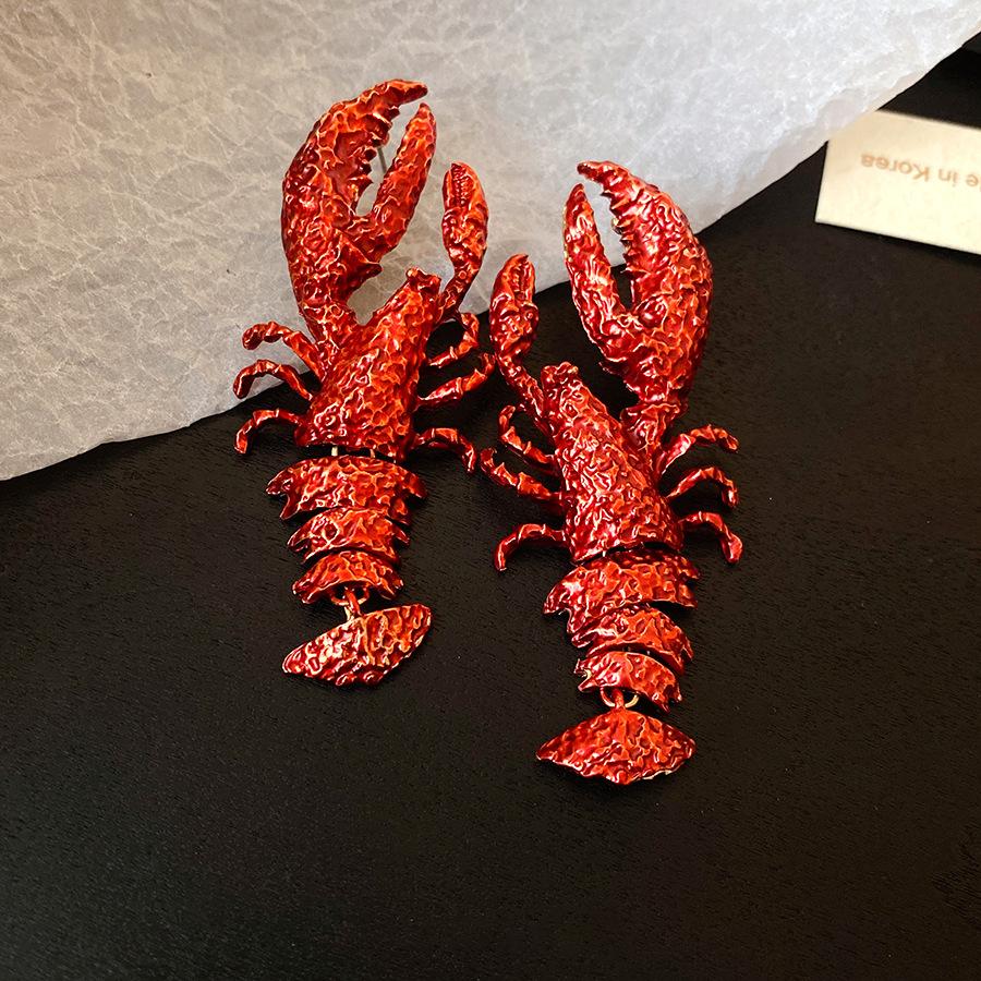 Steel needle spray paint crayfish splicing pendant earrings vacation style fashion versatile earrings niche high-end earrings women
