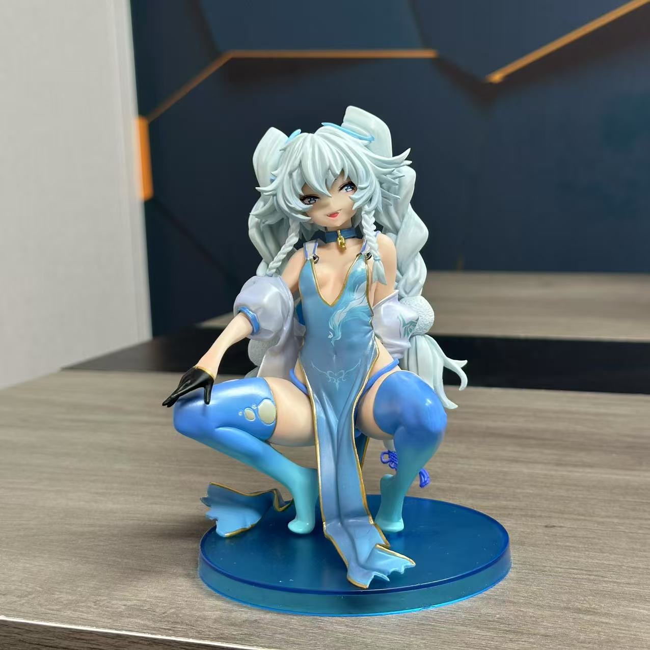 

15 см Аниме Девушка Frontline Cuique Mei Приседающая Поза Фигурка Два Хвостика Красивая Девушка Модель Шасси Украшение Игрушки Подарки With Box