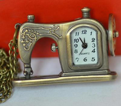Retro Sewing Machine Quartz Pocket Watch Necklace Pendant 7007