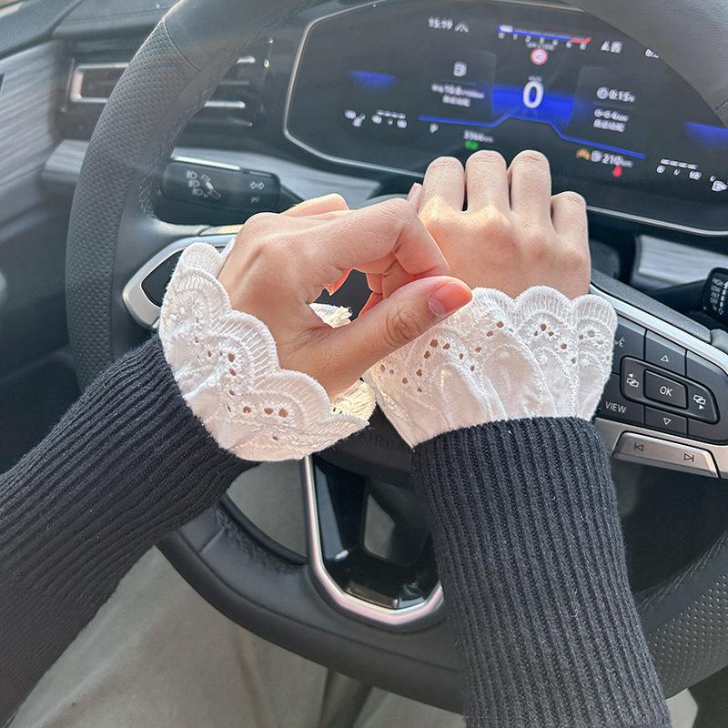 Woman White Ruffles Pleated Fake Sleeves Detachable Cuffs  Clothing Decoration Korean Arm Warmers Fake Flared Sleeves