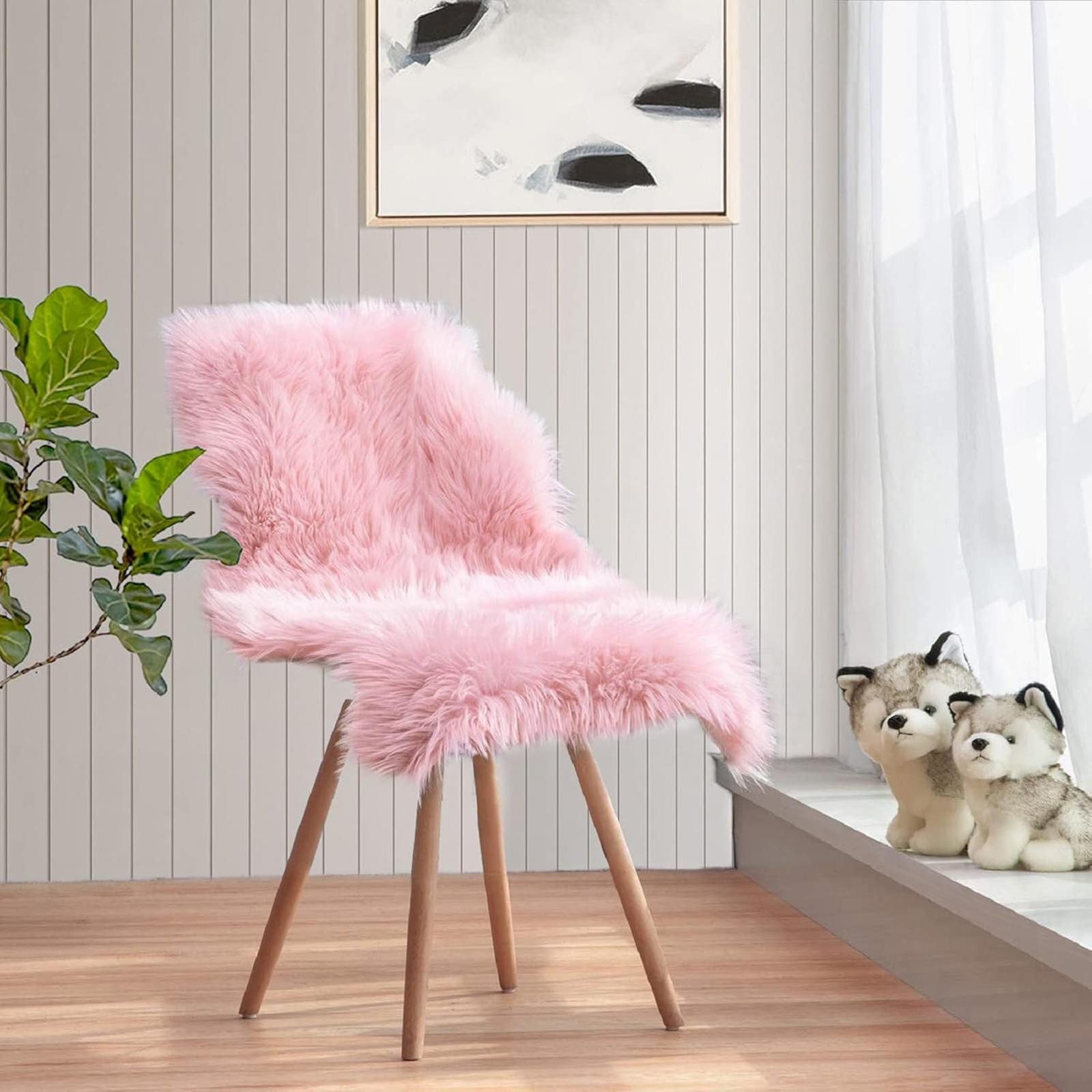 

White Faux Sheepskin Fuzzy Carpet Fur Rugs for Bedroom Bedside Washable Fluffy Area Living Room Rug Shag Nursery Floor Mat Decor 60x120cm 23x47in светло-розовый