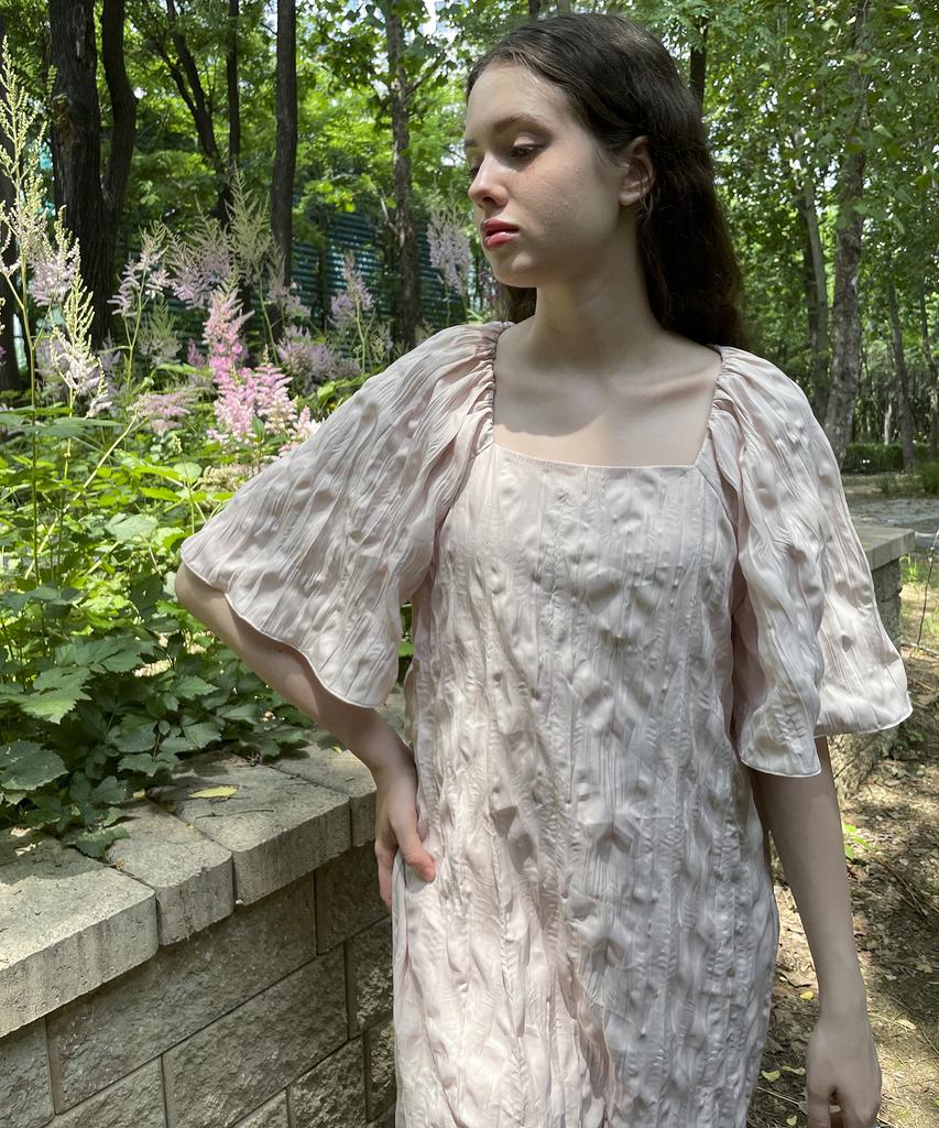 Tina Blossom 25Ss Beige Pleated Daily Beige Dress By Tina Blossom