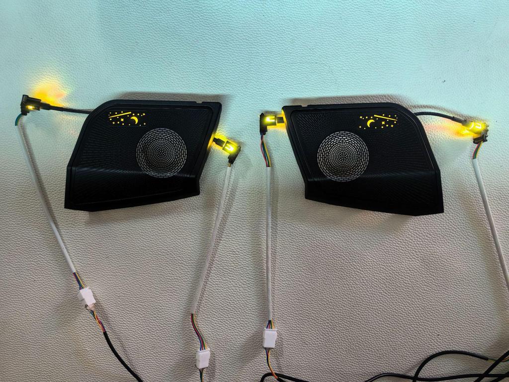 Honda HR-V 2022 Tweeter with Ambient Light