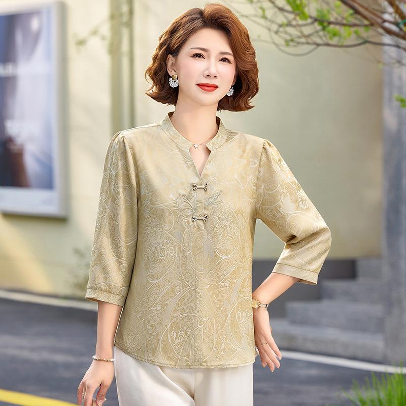 

2026 Stylish Mid-Sleeve Jacquard Top for Young and Middle-Aged Women 2XL (110-125 Jin)