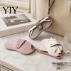 Compact Glasses Storage Bag Sunglasses Pouch, Imitation Leather Hanging Case Durable Eyeglass Holder with Carabiner, Portable Eyeglasses for