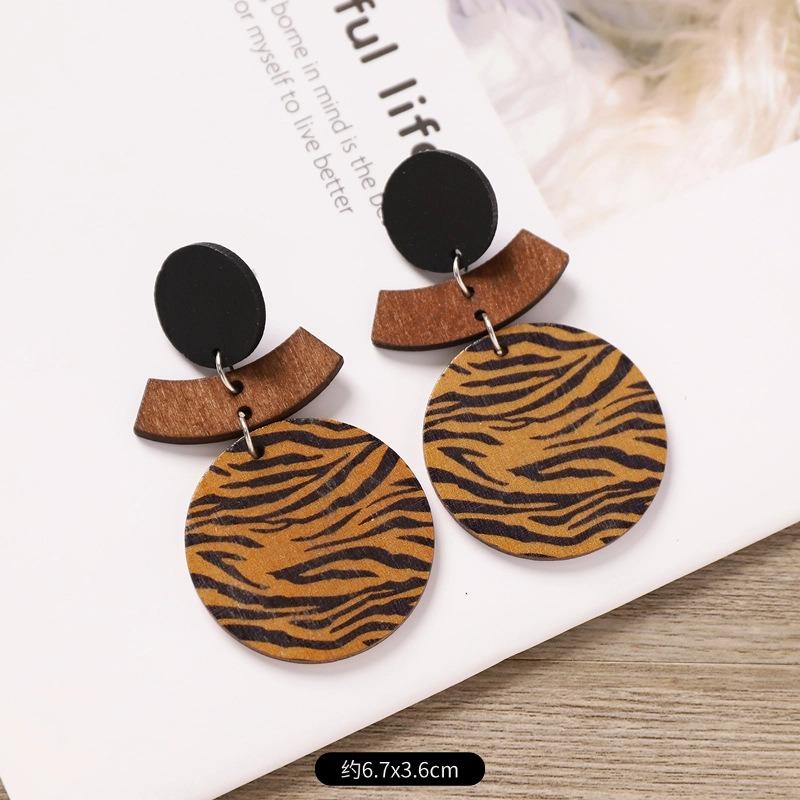 Bohemian Wood Stud Earrings Niche Design Geometric Stripe Print Earrings Femininity Personality Earrings