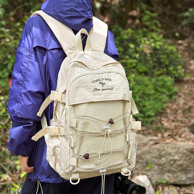 Cross-strap Backpacks, Large-capacity Outdoor Backpacks, Travel Bags, and School Bags for Junior and Senior High School Students