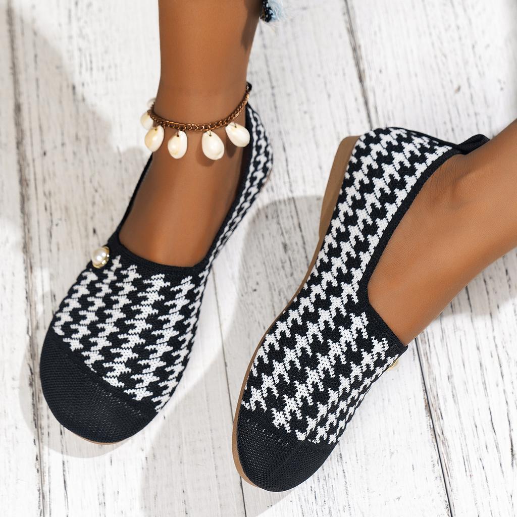 Fashion Women's Summer Mesh Breathable Knit Flats Printed Lightweight Casual Walking Shoes Woman Pearl Decor Comfort Soft Sole Loafers