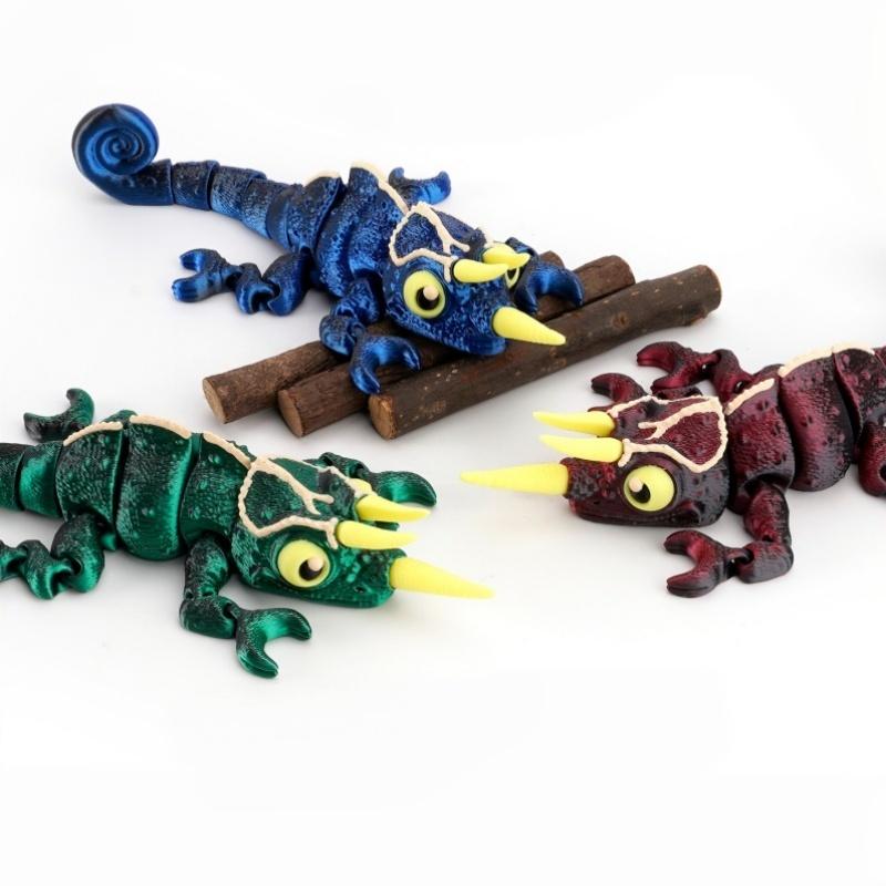 Glow In The Dark 3D Printed Chameleon Fully Articulated Fidget Animal Figurine Flexible Desk Ornament Room Decoration Gifts