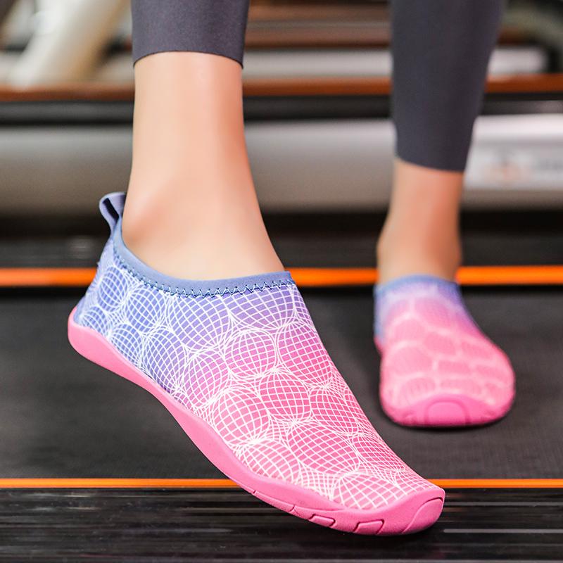 35-46 Men and Women's Gravity Gradient Porn Fit Through The Waiting Shoes Yoga Shoes Shao Beach Shoes Swimming Shoes