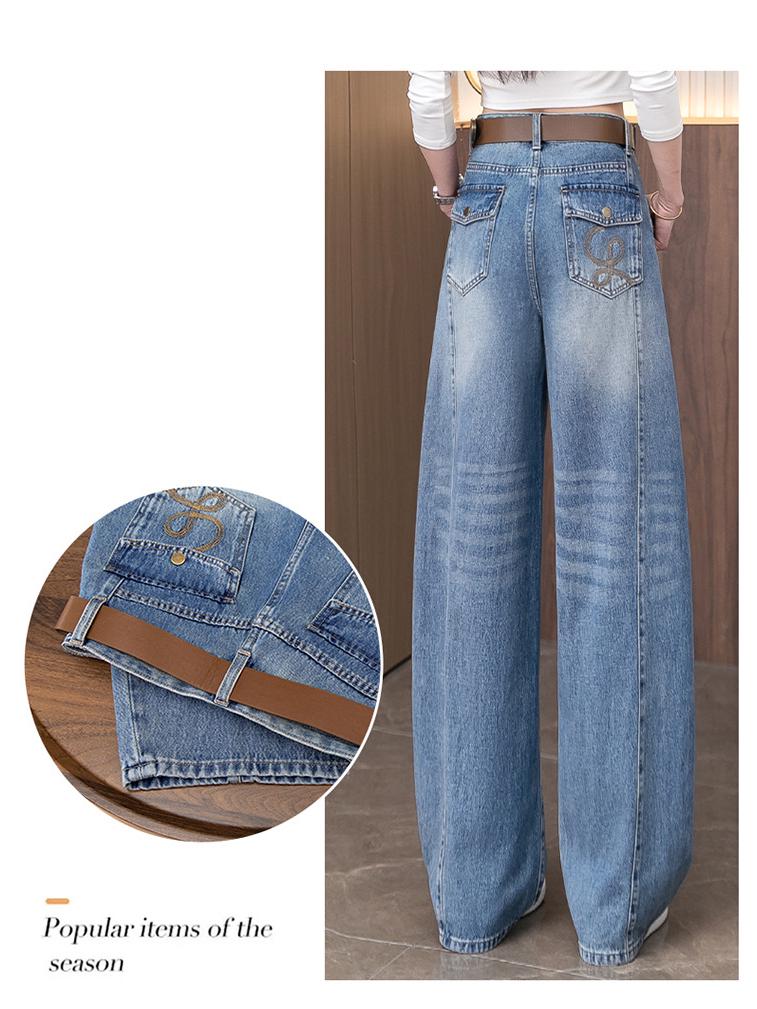 High Waist Light Blue Curved Knife Women's Jeans - Spring/Autumn 2026 Collection, Tummy Concealing Fashionable Wide-Leg Loose Fit.