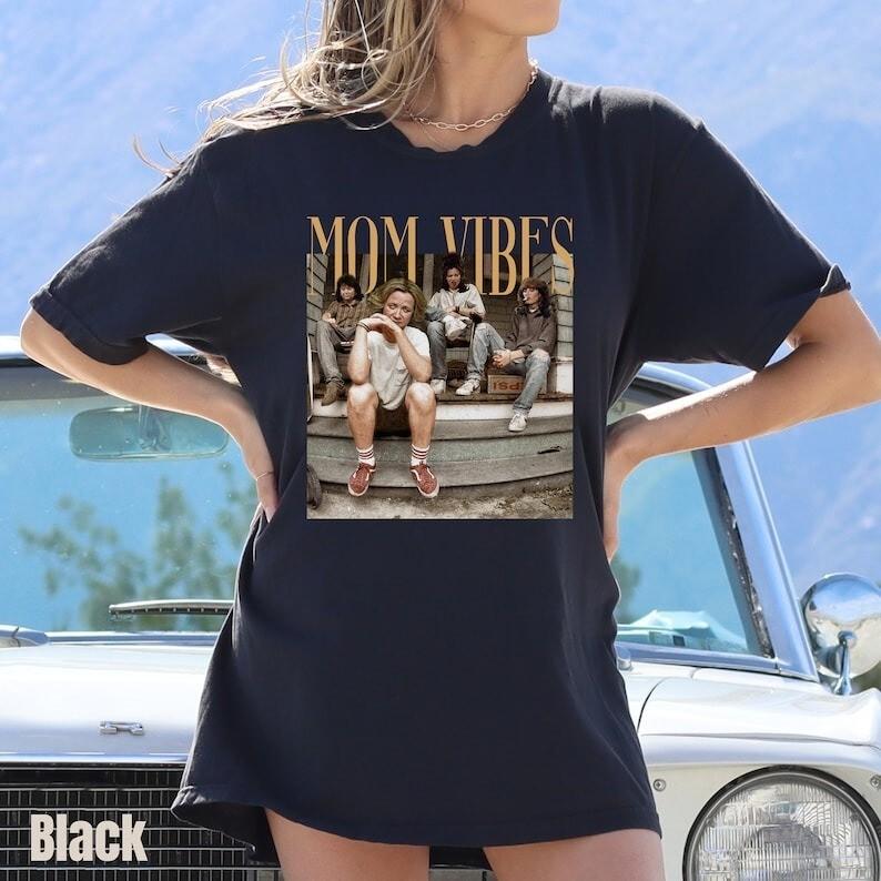 90s Mom Vibes Shirt | Funny Retro Mama Tee Mom T-Shirt Unisex T-Shirt S