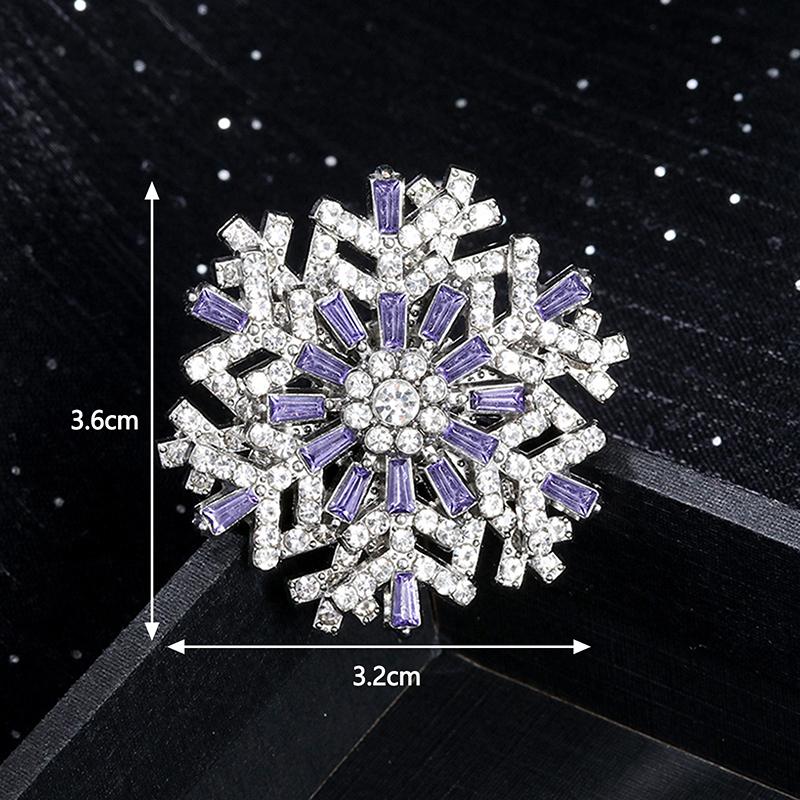 Fashion Luxury Rhinestone Snowflake Brooch Rotatable Snowflake Suit Pins Clothing Accessories Shiny Corsage Christmas Gifts