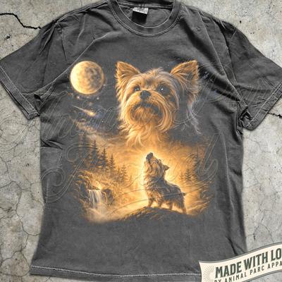 Corgi Howling To The Moon Vintage T-Shirt, 90s Retro Animal Graphic Tee, Corgi Mom Gift, Full Moon Animals Tee, Silly Dog Shirt