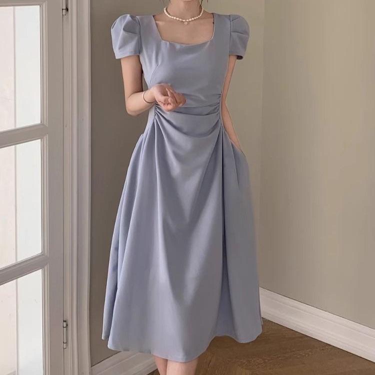 Elegant Korean-Style Pleated Summer Midi Dress with Square Neck and Waist-Cinched A-Line Skirt