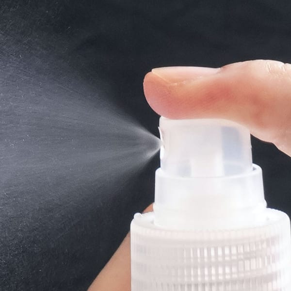 Okrągła butelka ze spryskiwaczem 50 ml