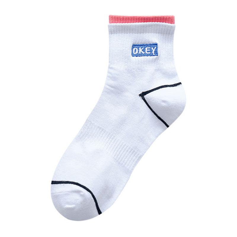 

Баскетбольные носки Мужские средние носки Короткие носки Хлопковые носки Детские универсальные трендовые спортивные носки Впитывающие пот и дезодорирующие One Size